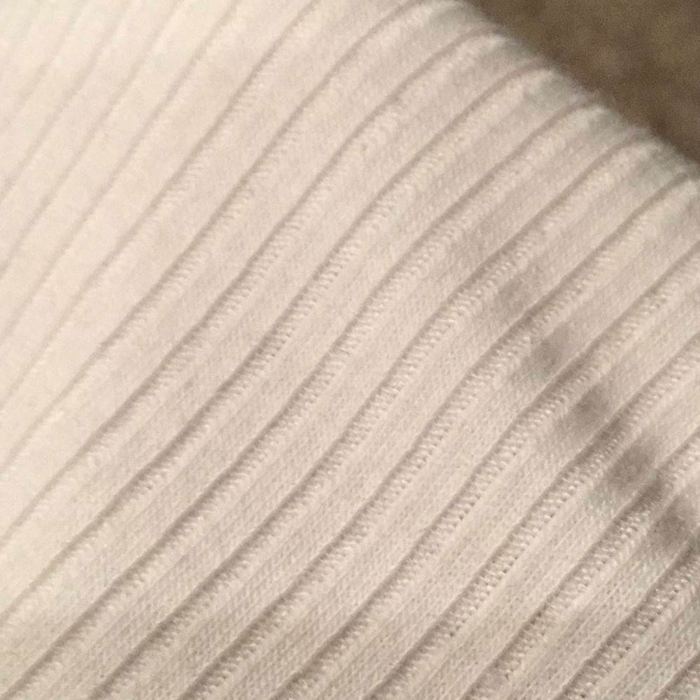 Tank top - Picture 2 of 3